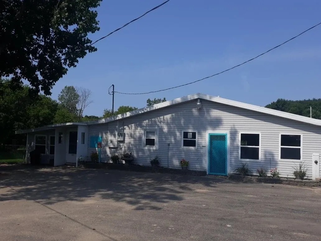 Cairn-Dale Farm Pet Resort: Boarding Kennel, Training, and Grooming Salon