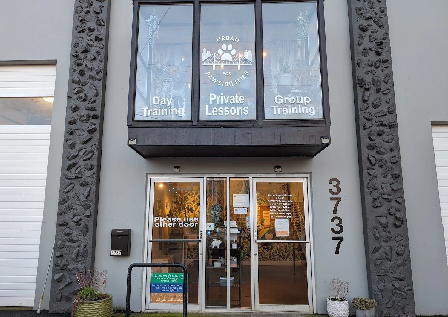 Urban Pawsibilities - Dog & Puppy Training Classes in SE Portland — dog trainer in Portland, OR